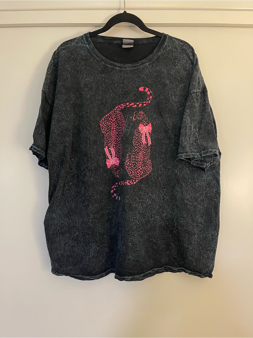 Bright pink Cheetah print acid wash T-shirt, like new.